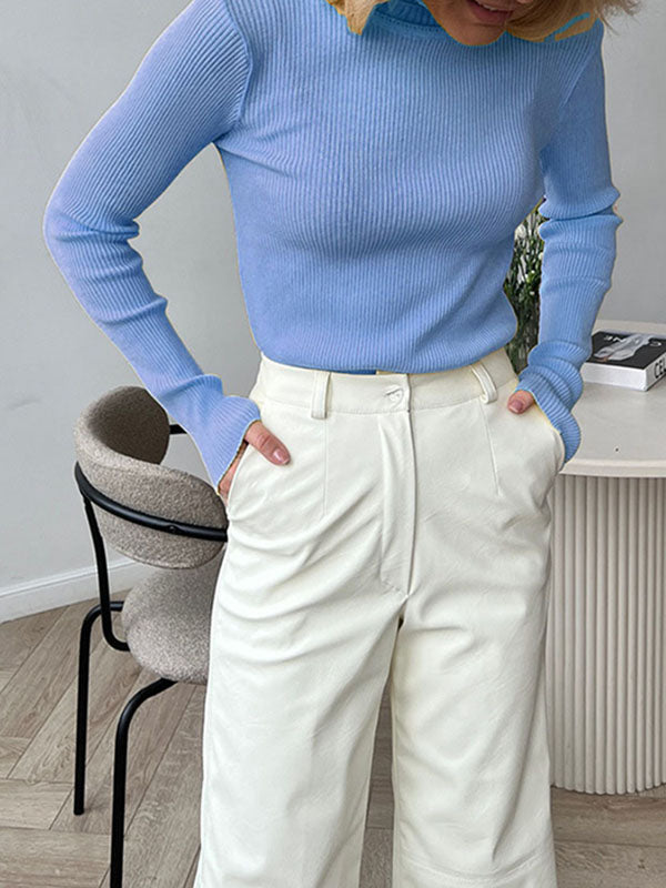 Well Tailored Sweater with a Graceful Silhouette