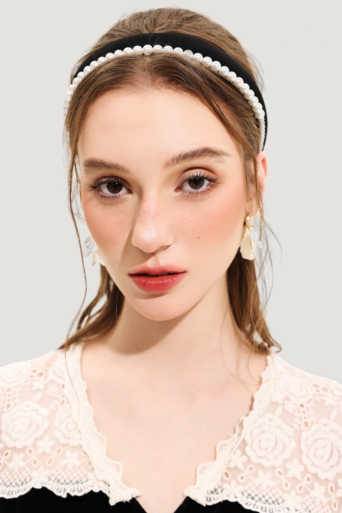 Beautifully Finished Garment in a Timeless Design