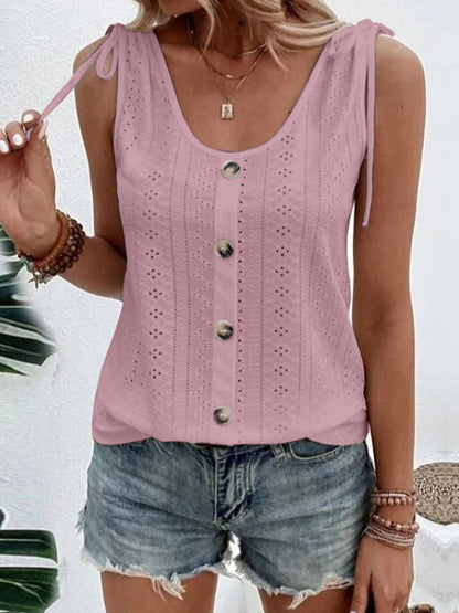 Polished Top with an Effortless Classic Look