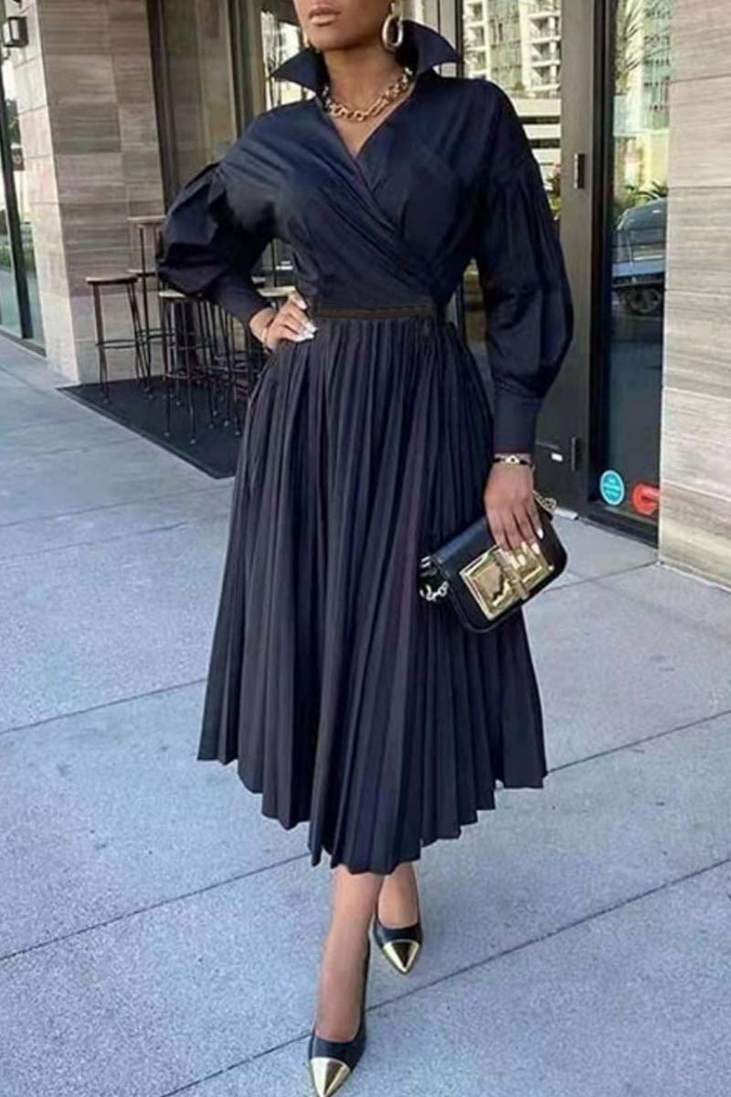 Well Tailored Dress with a Graceful Silhouette