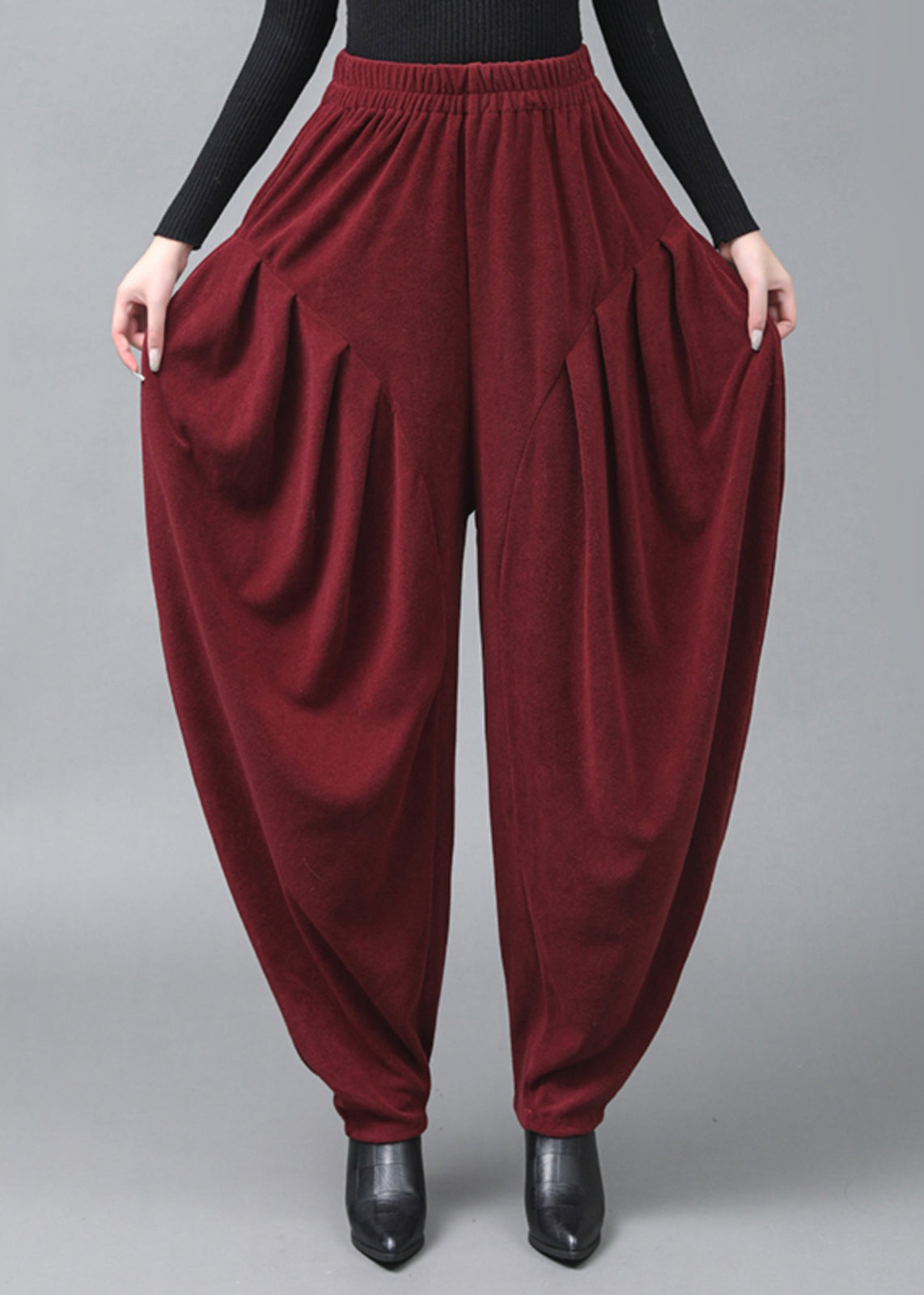 Gracefully Styled Pants for Any Occasion