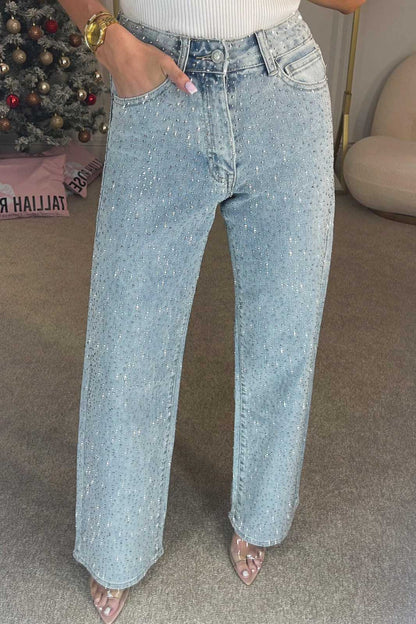 Polished Garment with an Effortless Classic Look