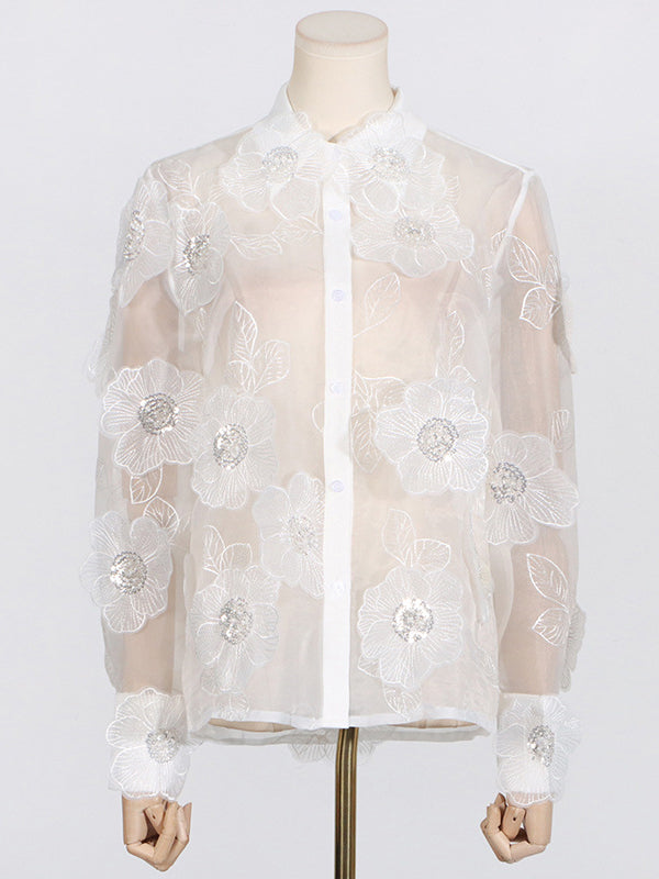 Beautifully Crafted Blouse in a Classic Style