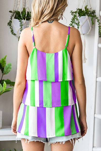 Well Tailored Top with a Graceful Silhouette