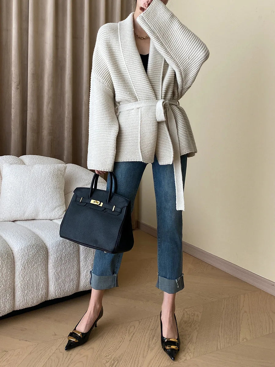 Gracefully Styled Cardigan for Any Occasion