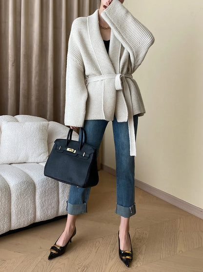 Gracefully Styled Cardigan for Any Occasion