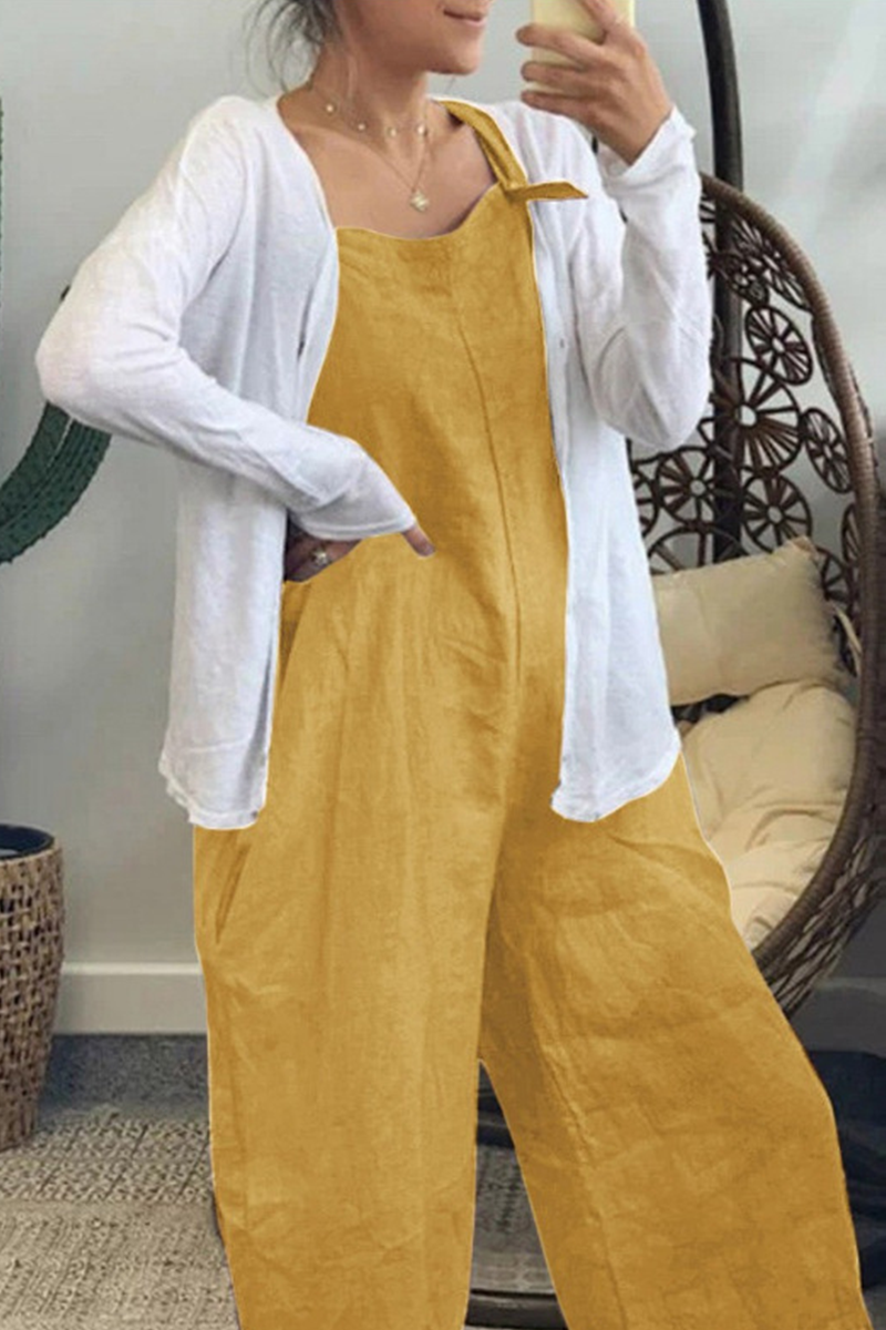 Effortlessly Elegant Garment with a Timeless Design