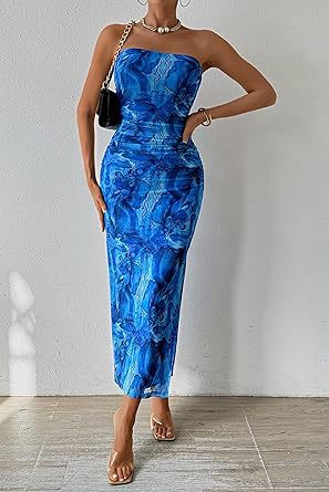 Well Tailored Dress with a Graceful Silhouette