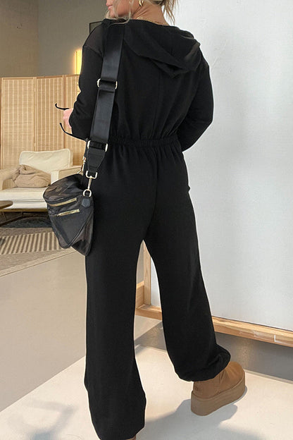 Effortlessly Elegant Garment with a Timeless Design