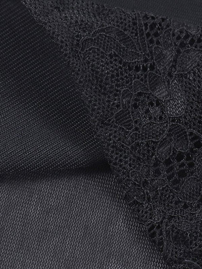 Well Tailored Top with a Graceful Silhouette
