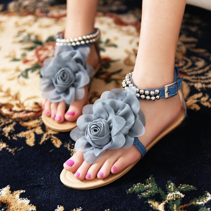 Polished Sandals with an Effortless Classic Look