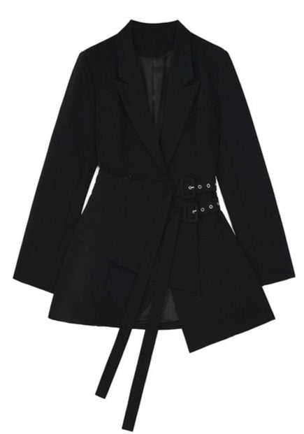 Sophisticated Garment with a Clean Classic Look