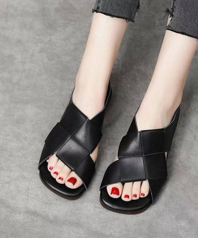 Beautifully Crafted Sandals in a Classic Style