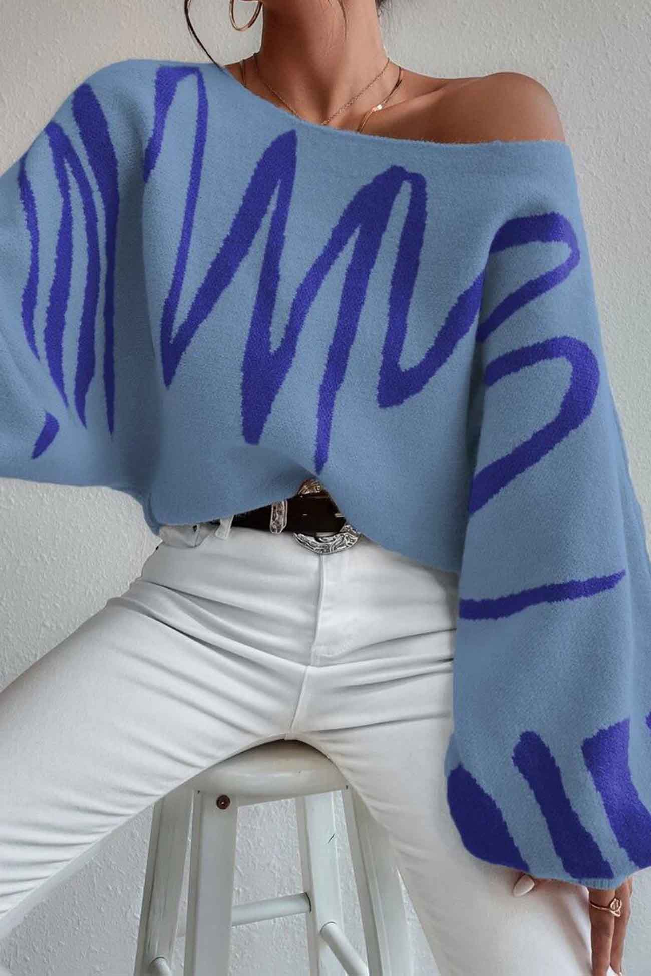 Well Tailored Sweater with a Graceful Silhouette