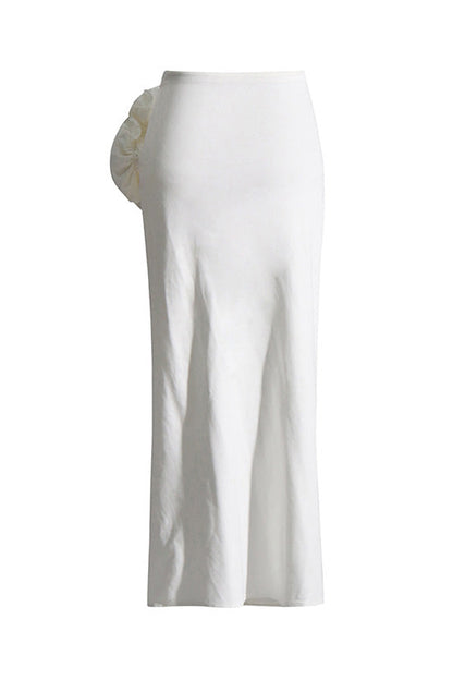 Beautifully Finished Garment in a Timeless Design