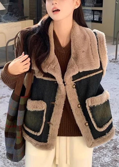 Polished Coat with an Effortless Classic Look