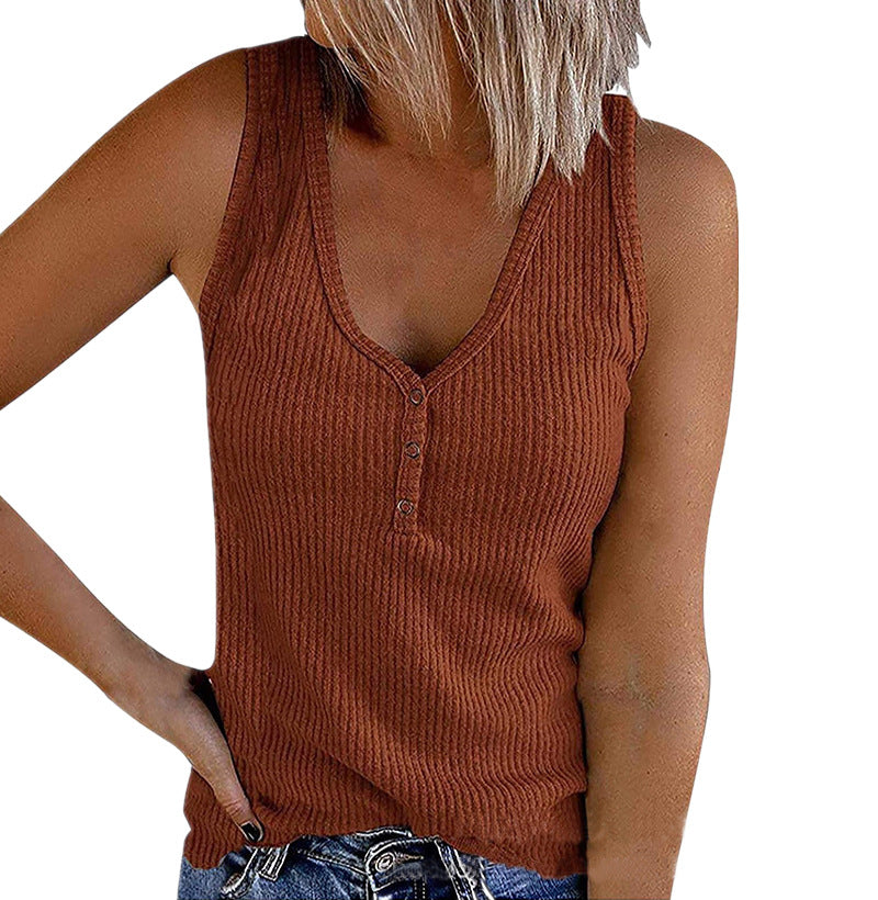 Beautifully Crafted T-Shirt in a Classic Style