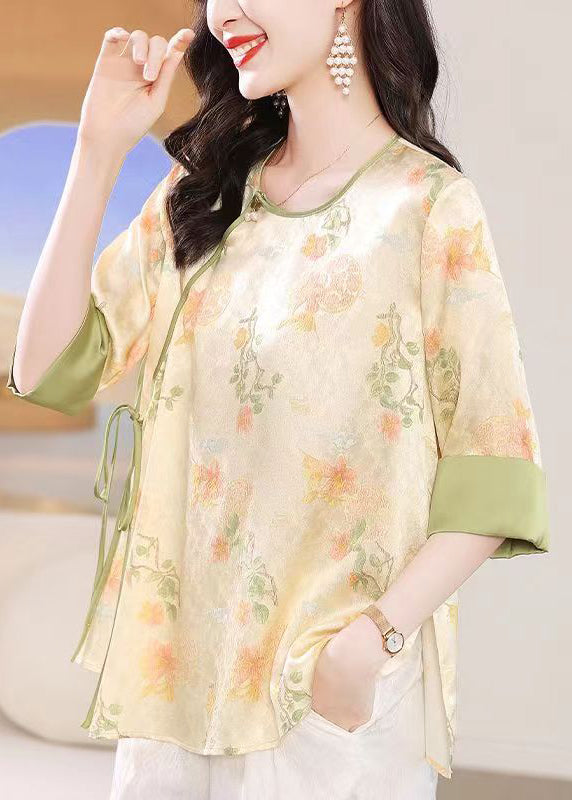 Polished Top with an Effortless Classic Look
