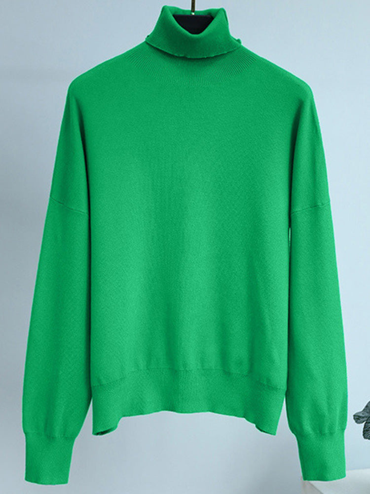 Classic Vintage Sweater with a Flattering Fit