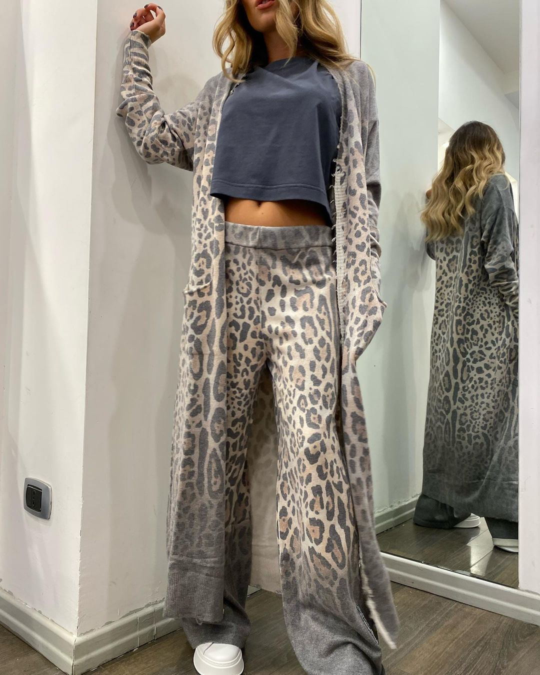 Polished Trousers with an Effortless Classic Look