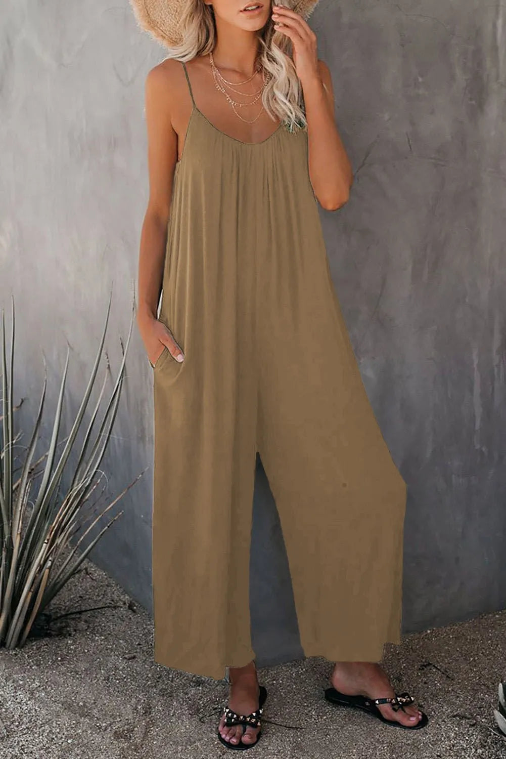 Sophisticated Garment with a Clean Classic Look