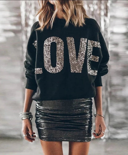 Beautifully Finished Pullover in a Timeless Design