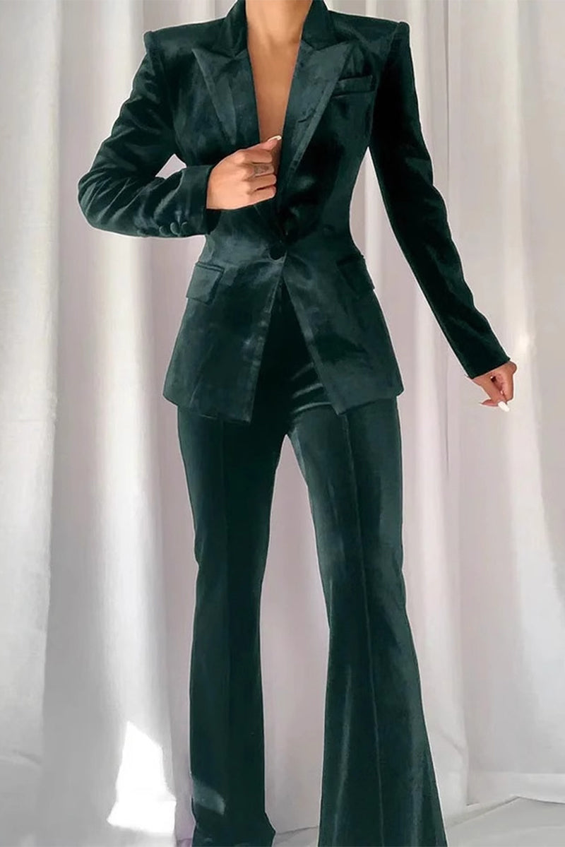 Classic Vintage Garment with a Flattering Fit