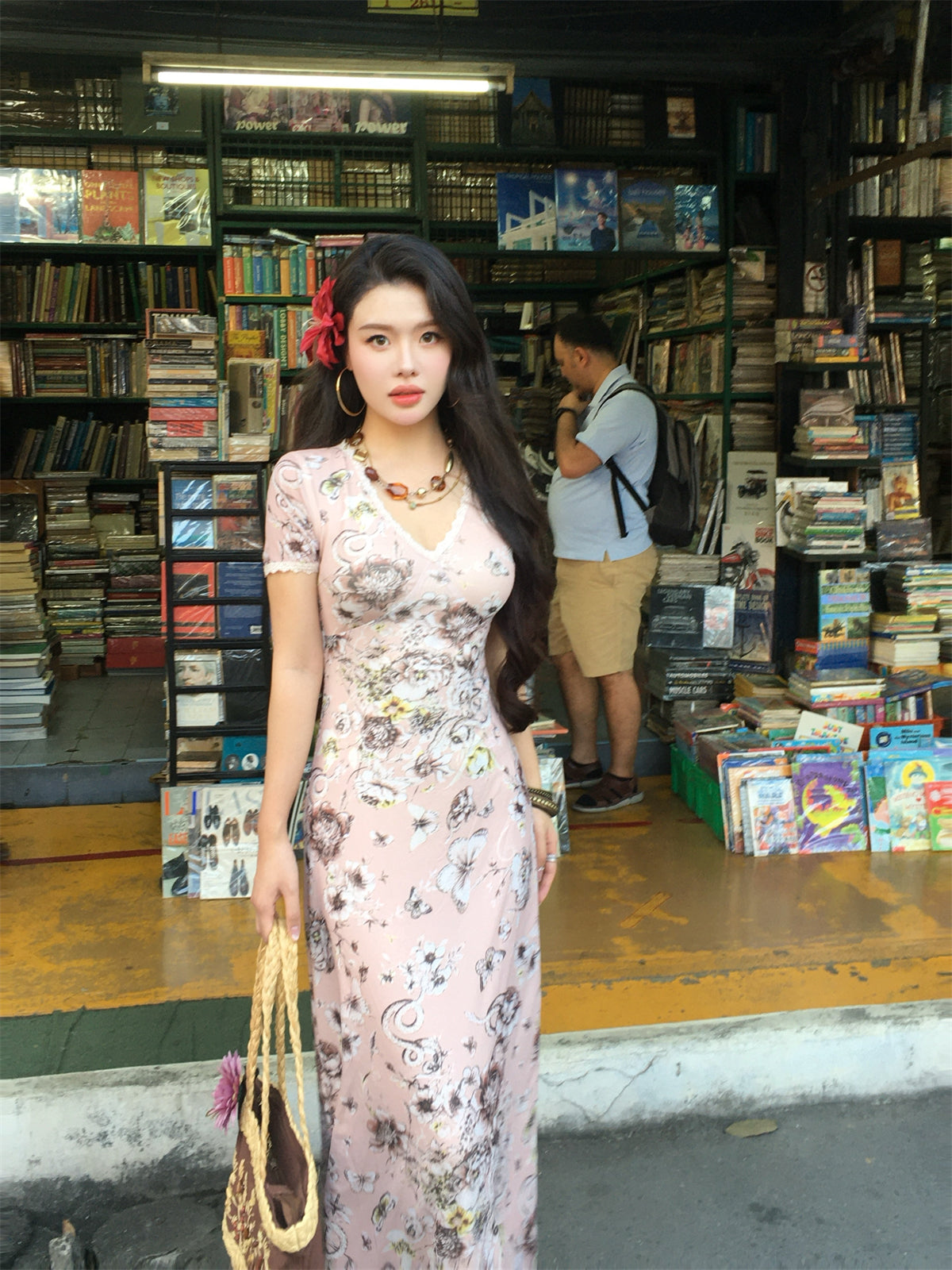 Classic Vintage & Enduringly Stylish Dress