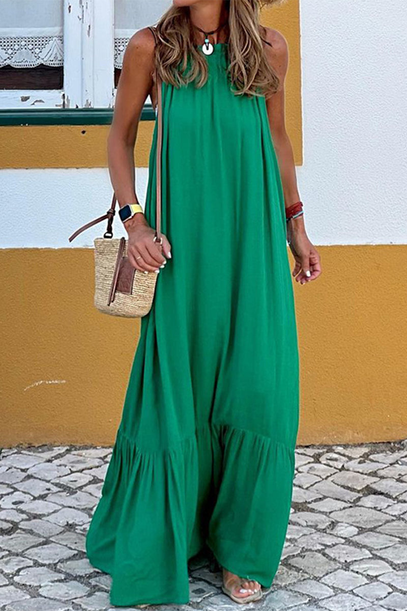 Effortlessly Elegant Dress with a Timeless Design