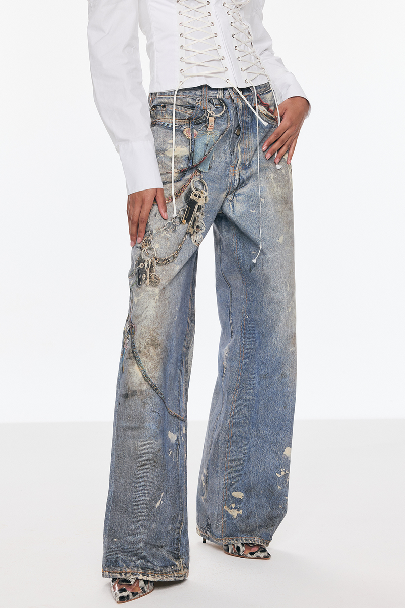 Classic Vintage Garment with a Flattering Fit