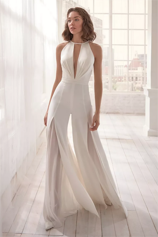 Beautifully Finished Garment in a Timeless Design