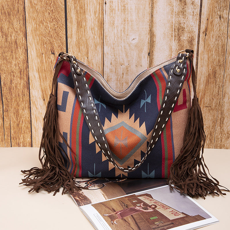 Effortlessly Elegant Bag with a Timeless Design