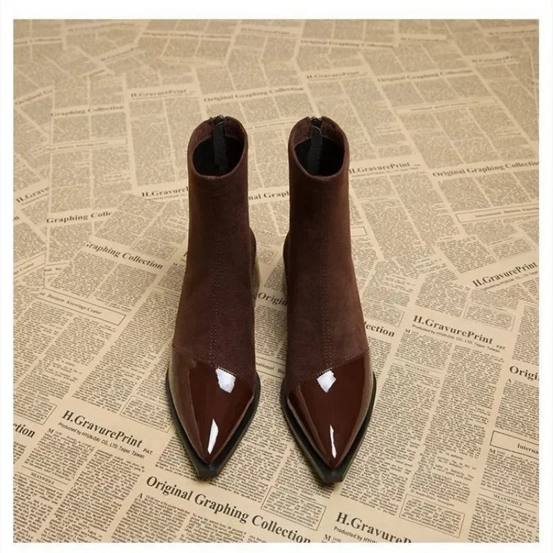Classic Vintage Boots with a Flattering Fit