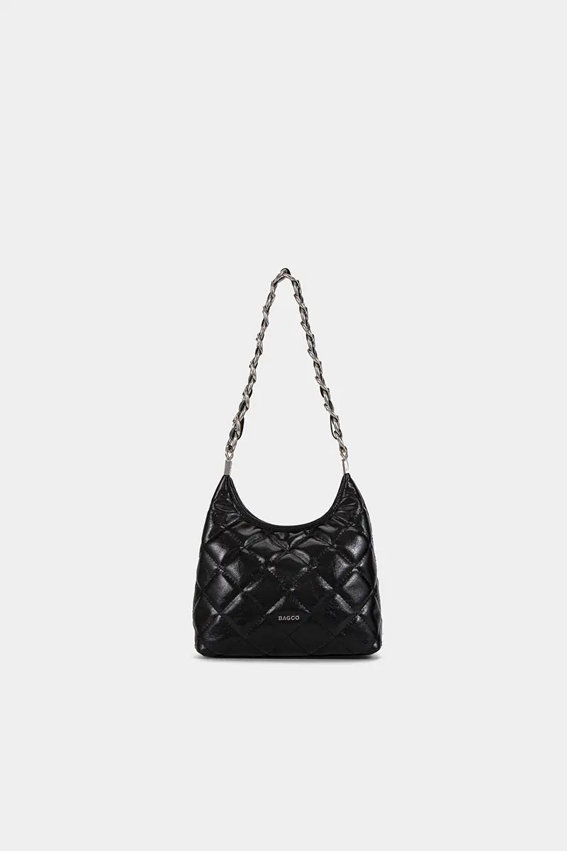 Polished Bag with an Effortless Classic Look