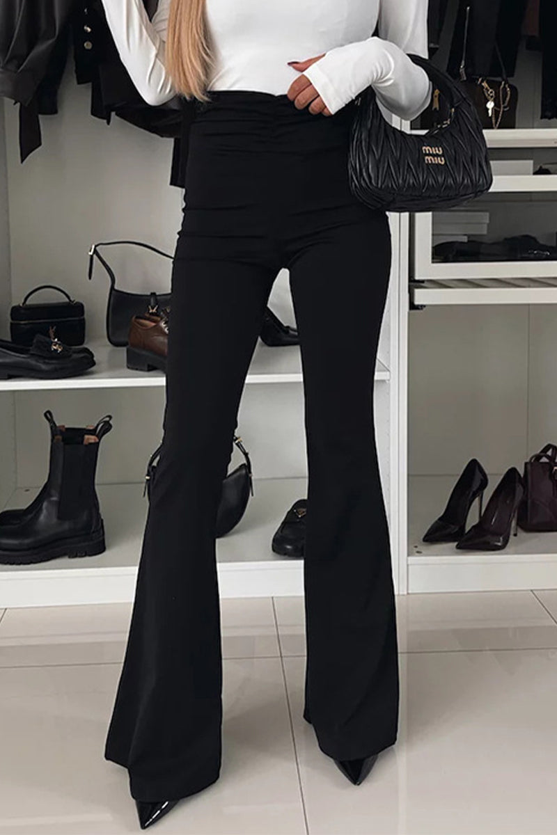 Sophisticated Garment with a Clean Classic Look