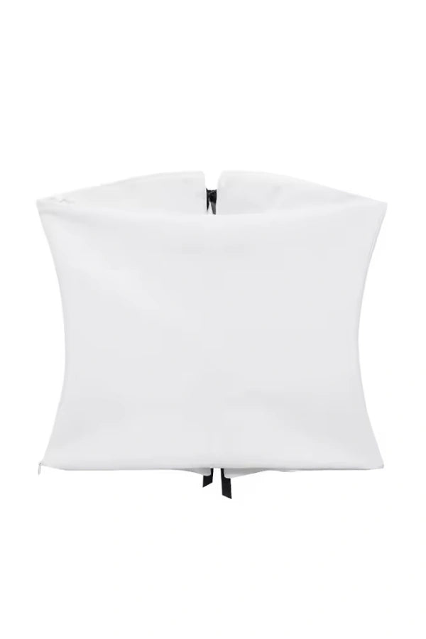 Well Tailored Garment with a Graceful Silhouette