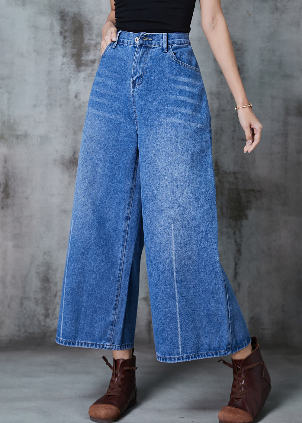 Beautifully Crafted Pants in a Classic Style