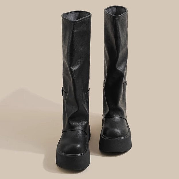 Elegantly Styled Boots for Everyday Wear