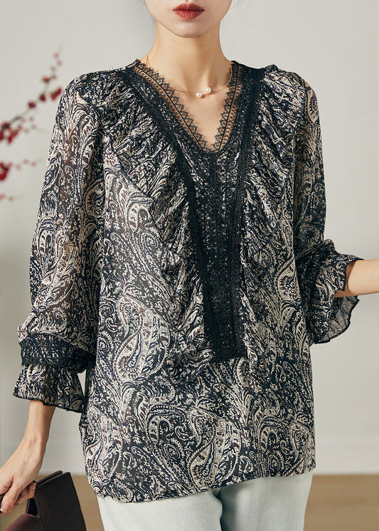 A Vintage Style Shirt with Delicate Timeless Details
