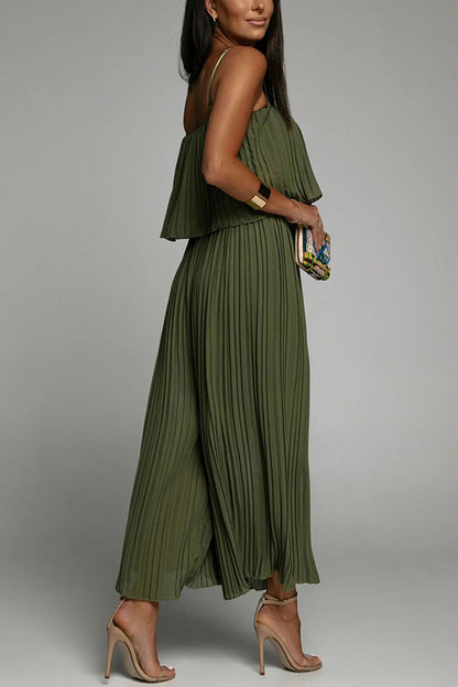 Classic Vintage Garment with a Flattering Fit