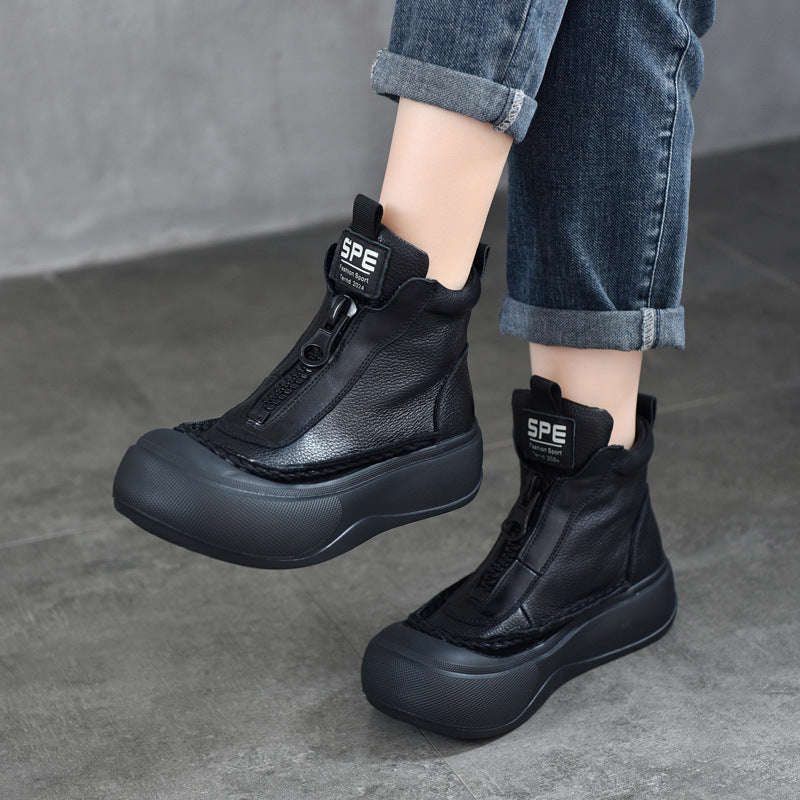 Elegantly Styled Boots for Everyday Wear