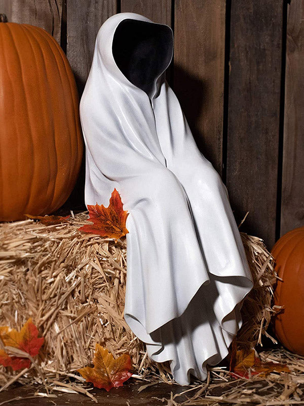 Gracefully Styled Garment for Any Occasion