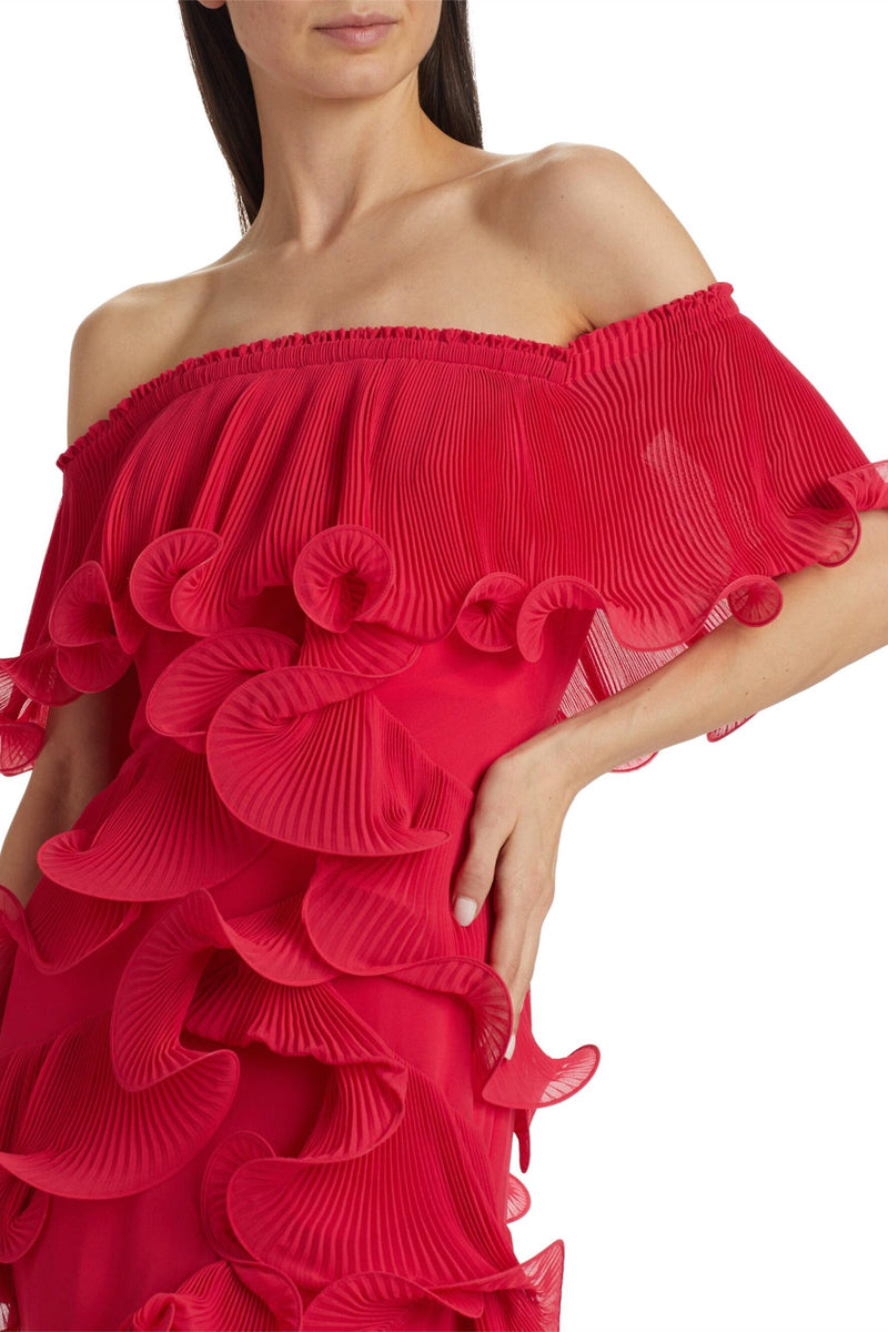 Gracefully Styled Dress for Any Occasion