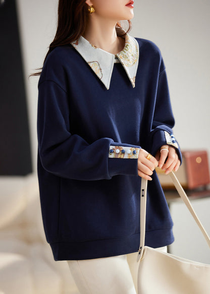 Classic Vintage Pullover with a Flattering Fit
