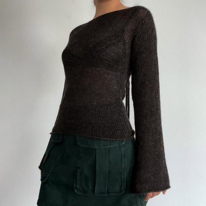 Beautifully Finished Sweater in a Timeless Design