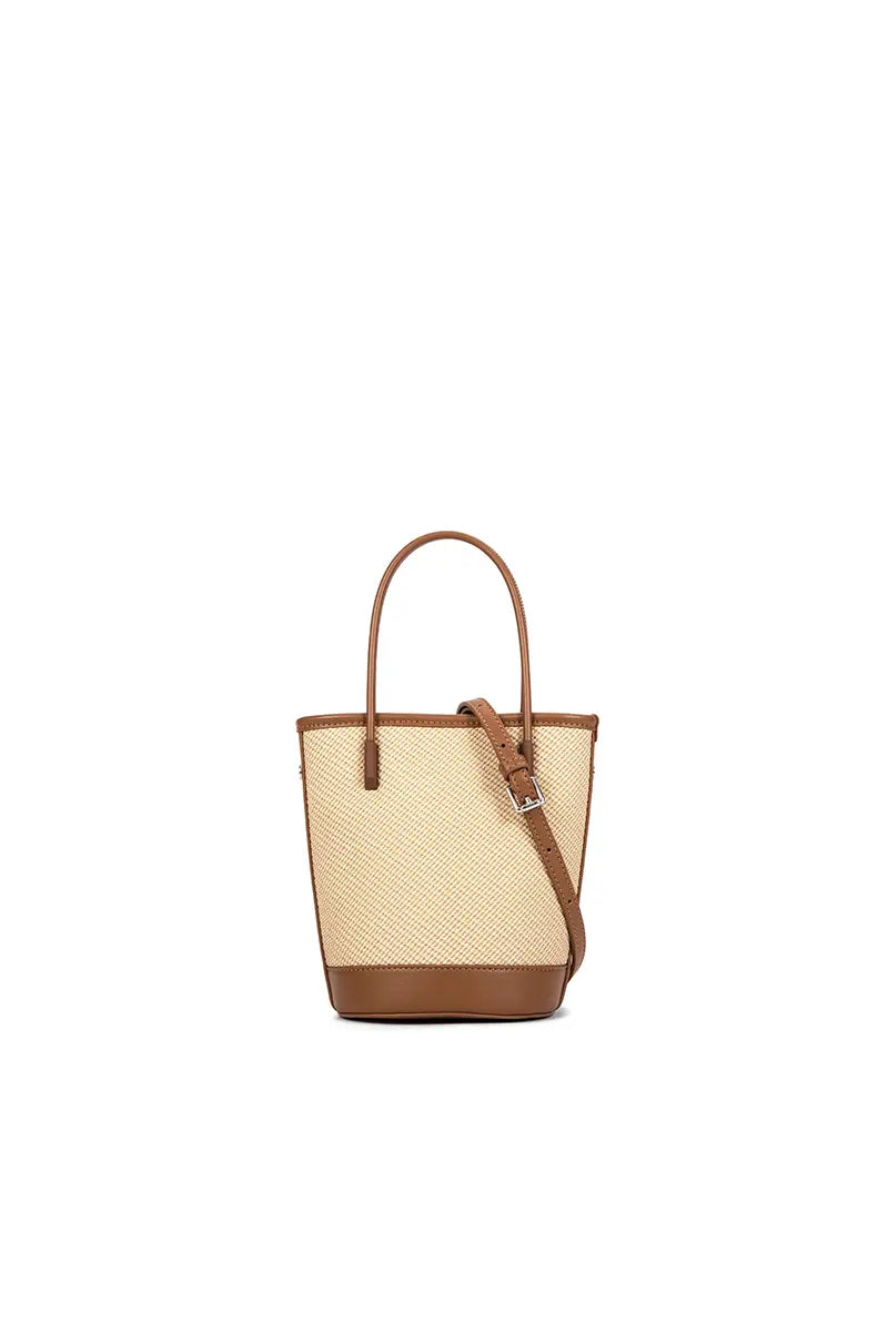 Effortlessly Elegant Bag with a Timeless Design