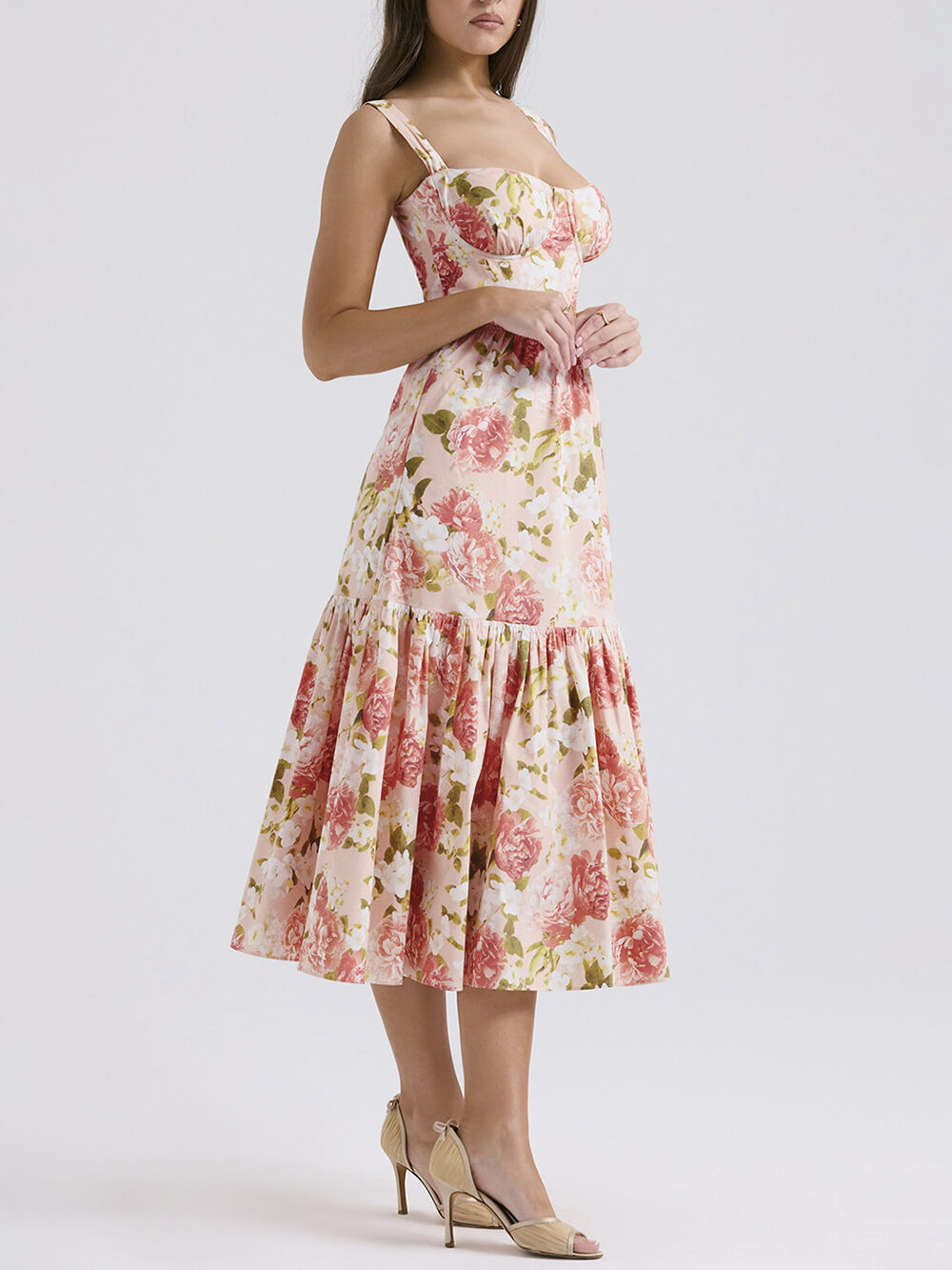 Sophisticated Dress with a Clean Classic Look
