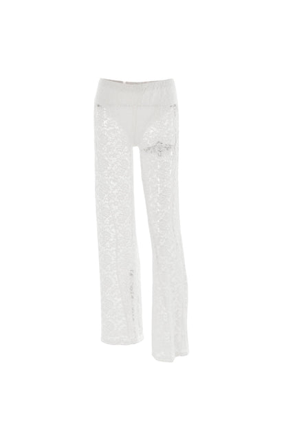 Effortlessly Elegant Pants with a Timeless Design