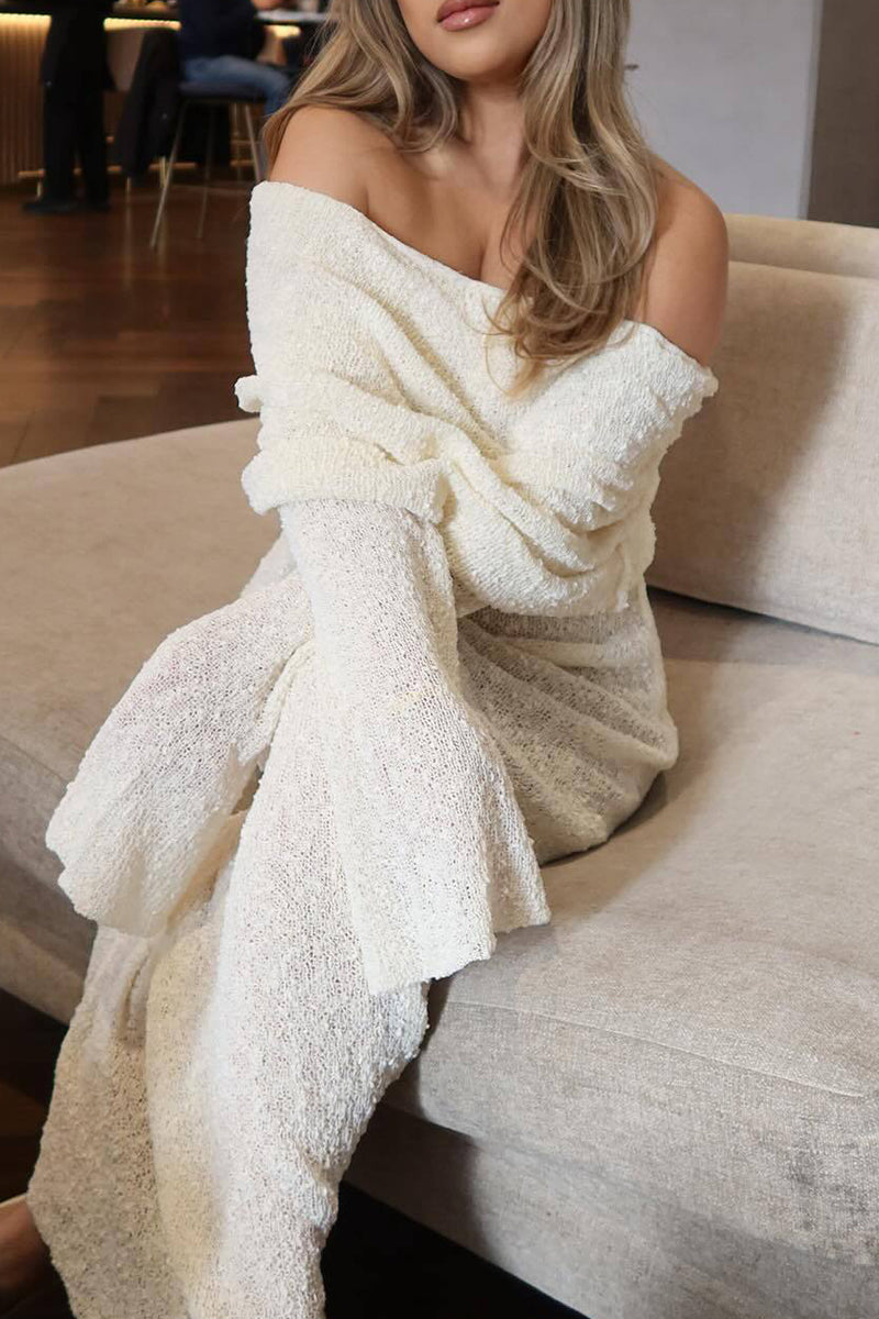 Gracefully Styled Garment for Any Occasion