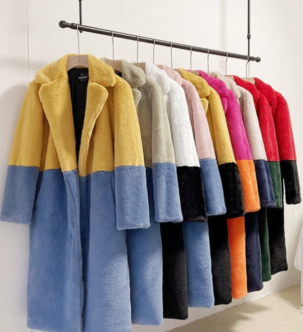 Gracefully Styled Coat for Any Occasion